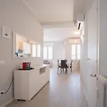 Apartmán Trilocale Piazza Della Repubblica - F&l *